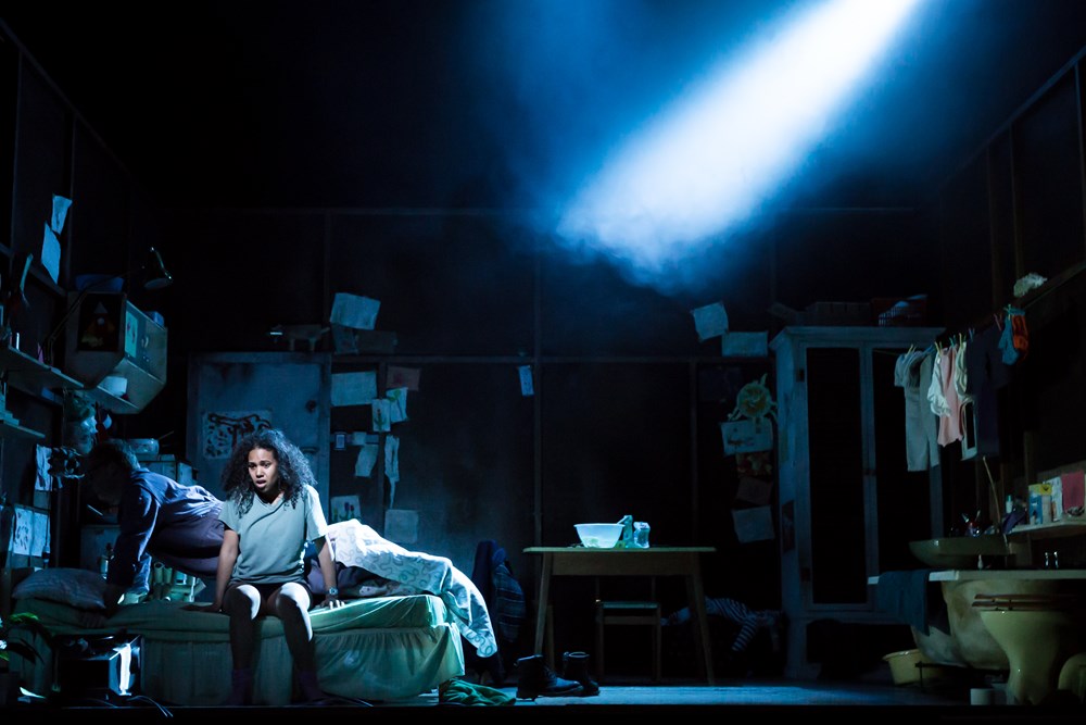 liam-mckenna-and-witney-white-room-c-scott-rylander-3